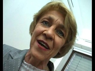 Oma macht gern Sextreffen - German Granny likes livedates