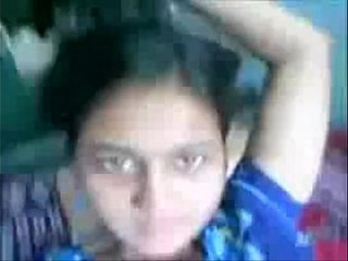 Desi girl fingering herself tharkicam.net